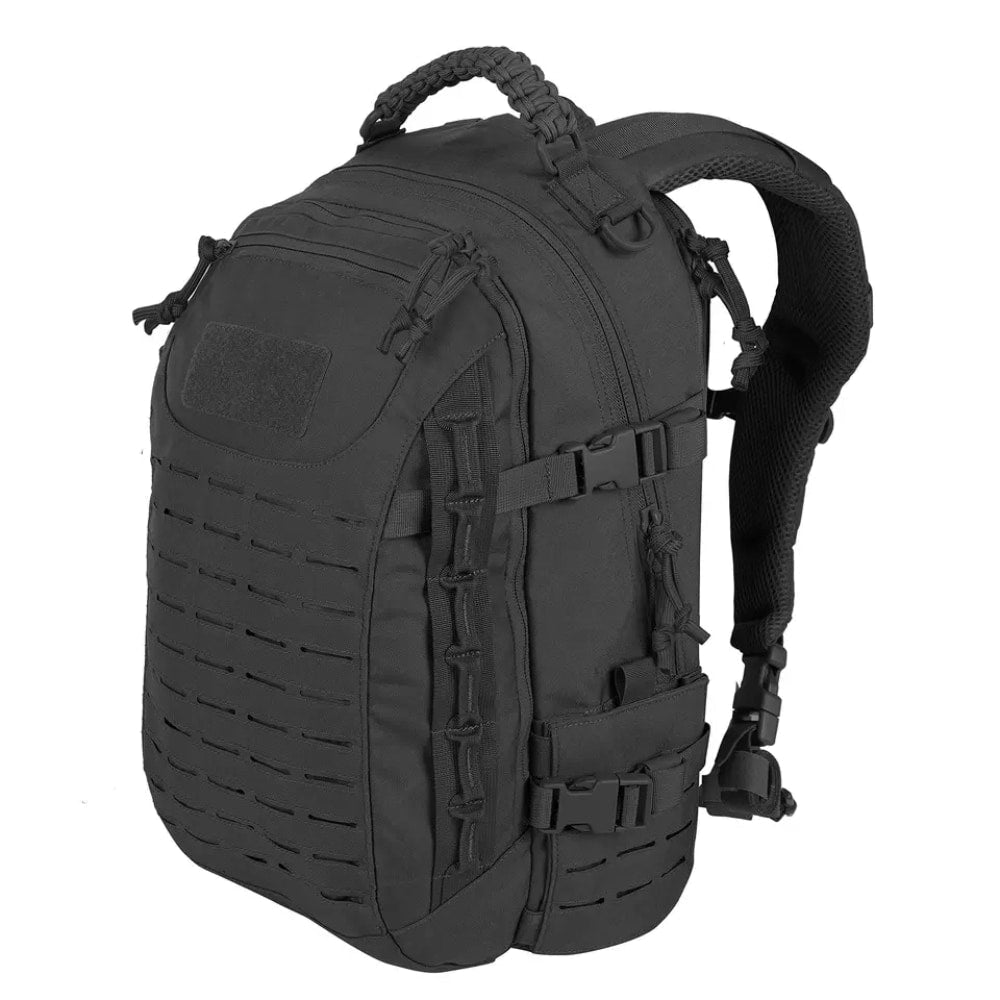 Czarny plecak męski TrailForce 30L, wodoodporny, taktyczny, idealny na sprzęt outdoor i wędrówki.