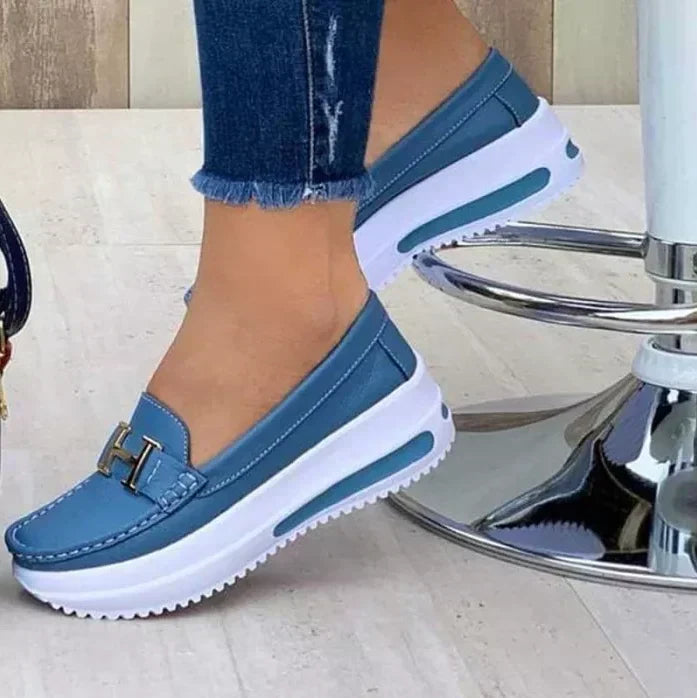 Stylowe damskie buty ortopedyczne Mirella. Eleganckie i stabilne obuwie codzienne dla kobiet ceniących komfort.
