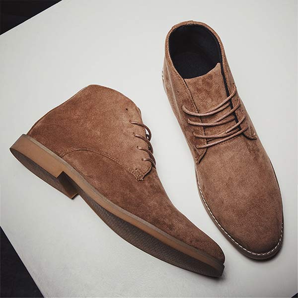 Męskie półbuty UrbanStride Classic na sznurówki, zapewniające komfort i styl. Modne obuwie do pracy i na wyjścia.