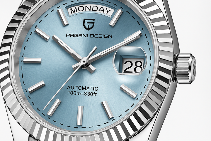 Elegancki zegarek męski z automatycznym mechanizmem, detal skórzanego paska.