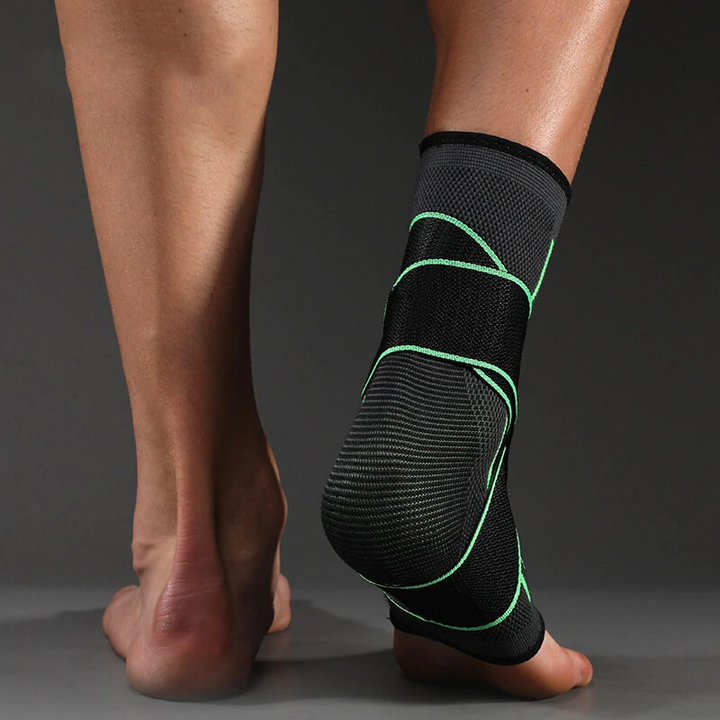 Stabilizator kostki FlexiFit: regulowany, elastyczny. Ulga w bólu i stabilizacja stawu skokowego dla każdego.